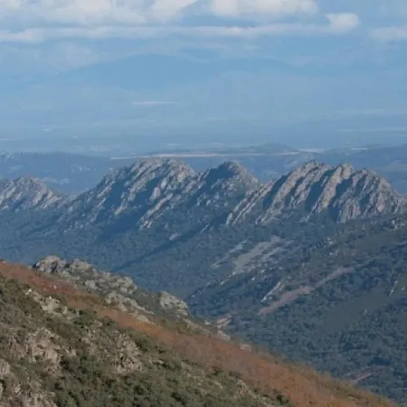Дом отдыха Charming House + Pool *