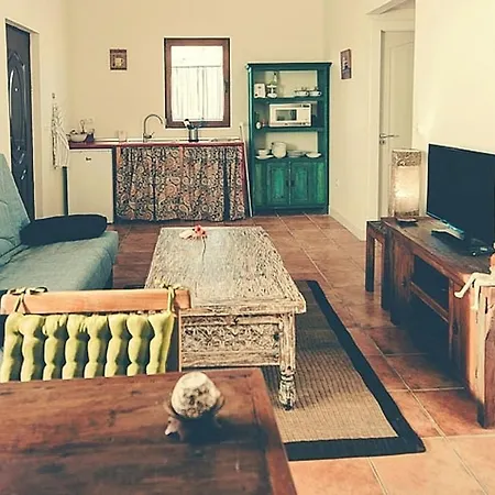 Charming House + Pool