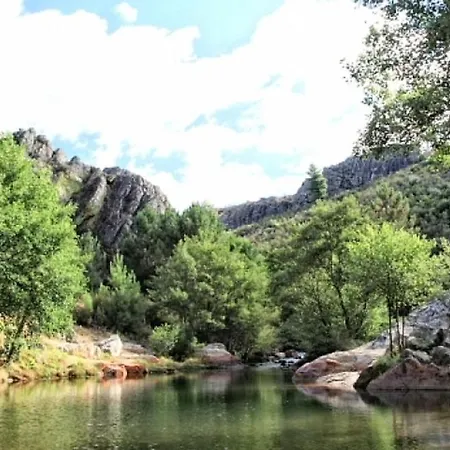 Charming House + Pool Каньямеро